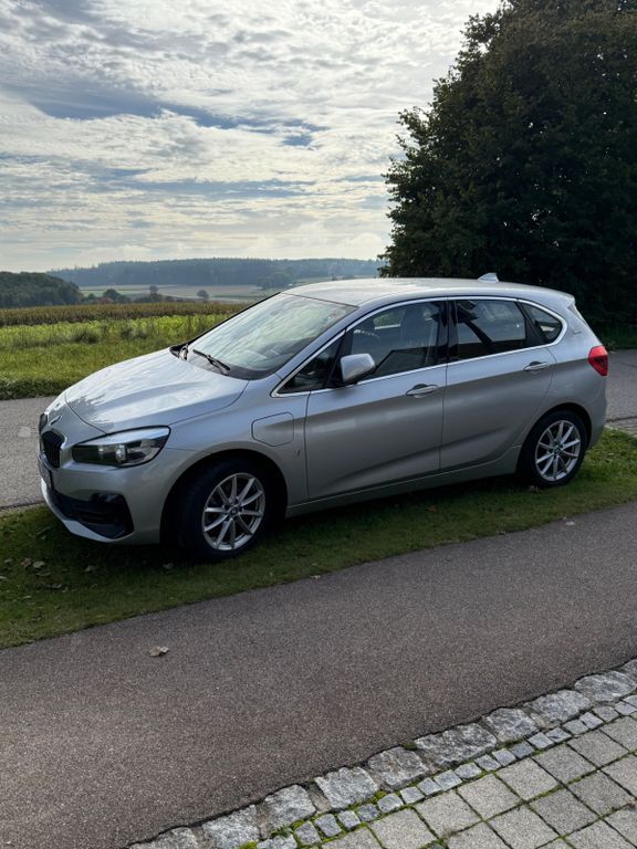 BMW 225 Active Tourer 70.496 km 17.000 € bonstetten 86486