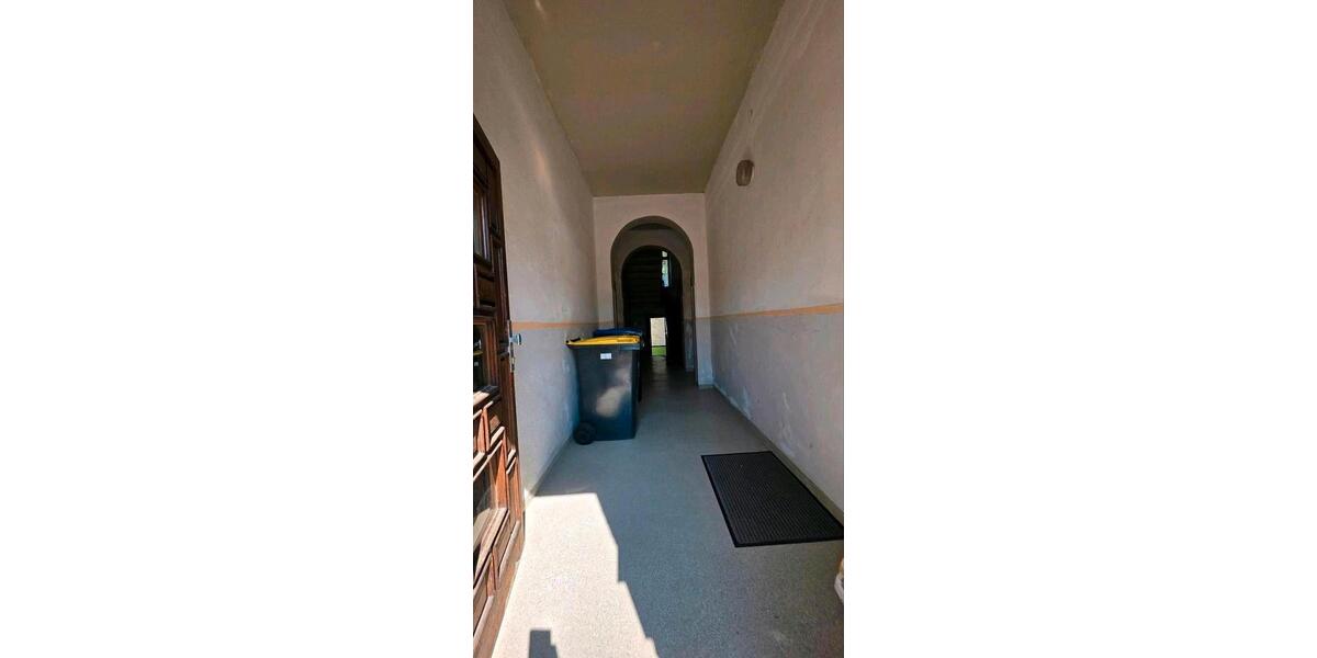 Reihenhaus Wurzen - 12 Zimmer, 163 m&sup2;, 87.500&euro; | Angebot:26223455