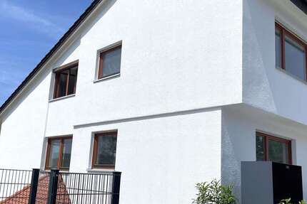 Haus zum Mieten in Leingarten 1.931 € 154.42 m²