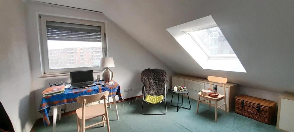 Reihenhaus Krefeld Gartenstadt - 7 Zimmer, 163 m&sup2;, 1.630&euro; | Angebot:24817348