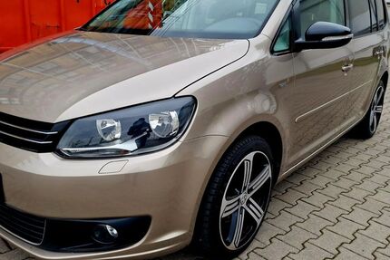 VW Touran 189.200 km 7.690 &euro; Leipzig 04328