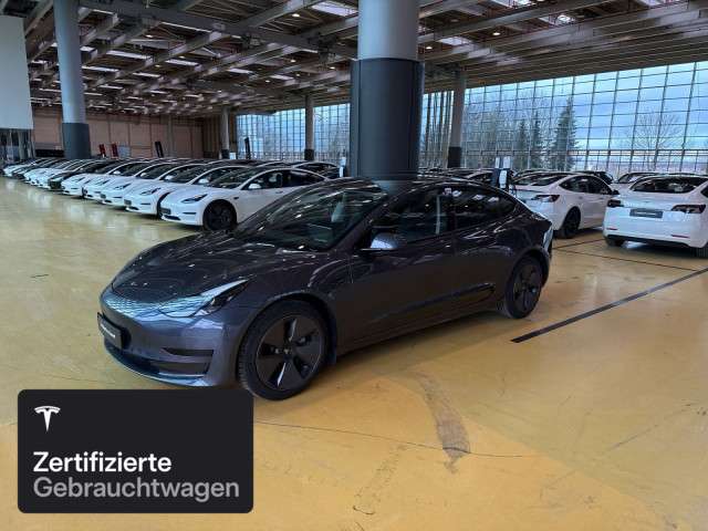 Tesla Model 3 23.045 km 31.900 &euro; Hanau 63457