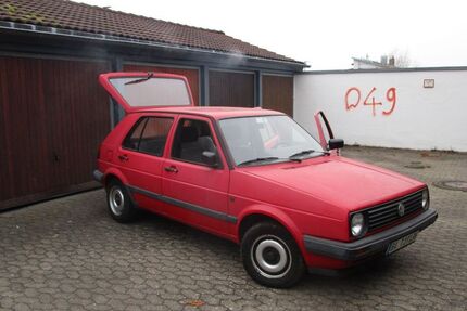 VW Golf 148.204 km 2.490 &euro; Bamberg 96049