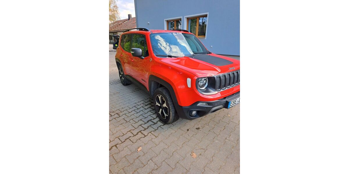 Jeep Renegade 121.000 km 17.700 &euro; Poing 85586