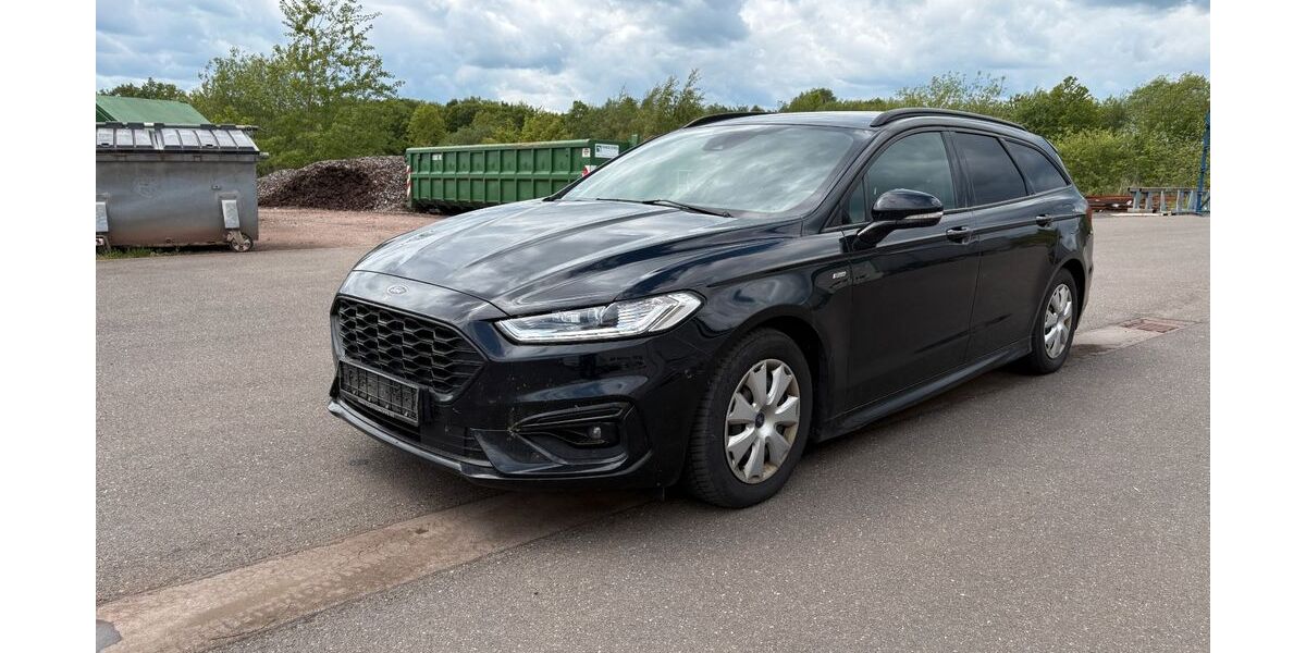 Ford Mondeo 242.266 km 9.600 &euro; Laufeld 54533