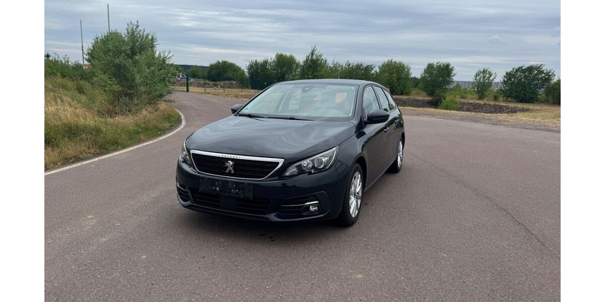 Peugeot 308 100.770 km 8.500 &euro; Landsberg 06188