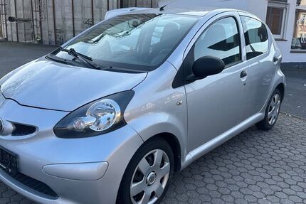 Toyota Aygo (X) 185.205 km 1.590 &euro; Eschwege 37269