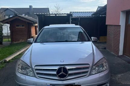 Mercedes-Benz C 220 242.000 km 6.500 &euro; Dautphe 35232