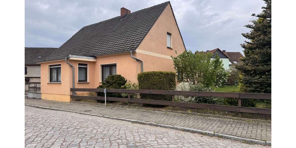 Einfamilienhaus Wiesenburg - 5 Zimmer, 157 m&sup2;, 169.500&euro; | Angebot:26777151