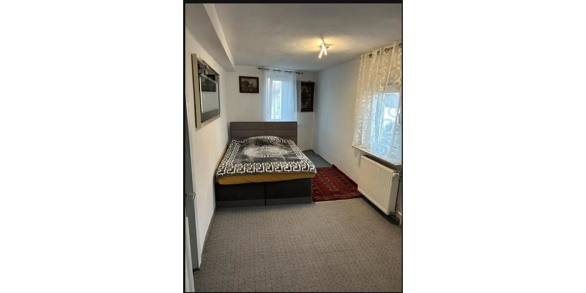 Einfamilienhaus Großwallstadt - 6 Zimmer, 180 m&sup2;, 1.600&euro; | Angebot:25138618