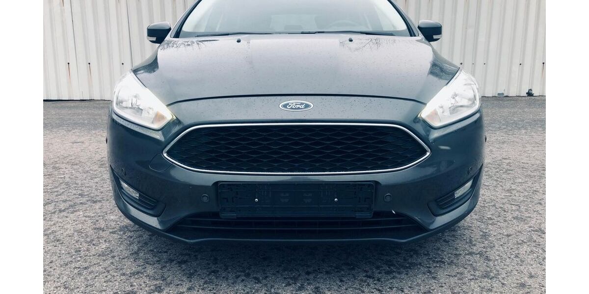 Ford Focus 165.000 km 5.200 &euro; Essen 45356