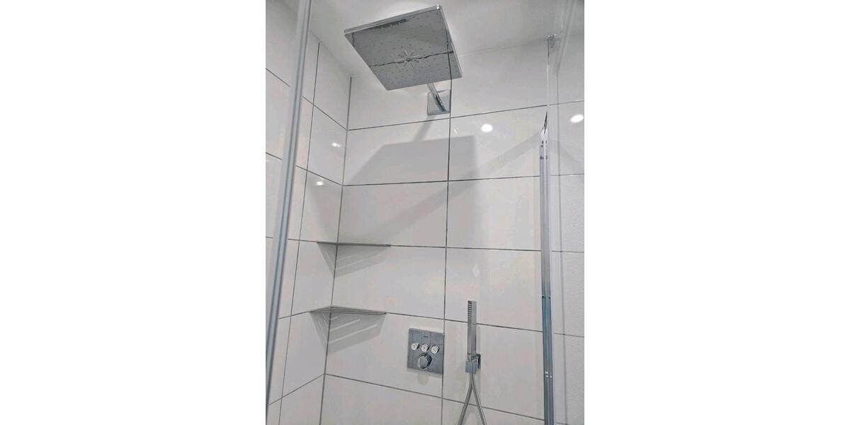 Dachgeschoßwohnung Kraichtal - 4 Zimmer, 110 m&sup2;, 1.200&euro; | Angebot:25993657