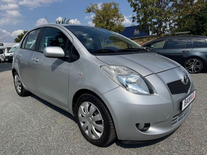 Yaris