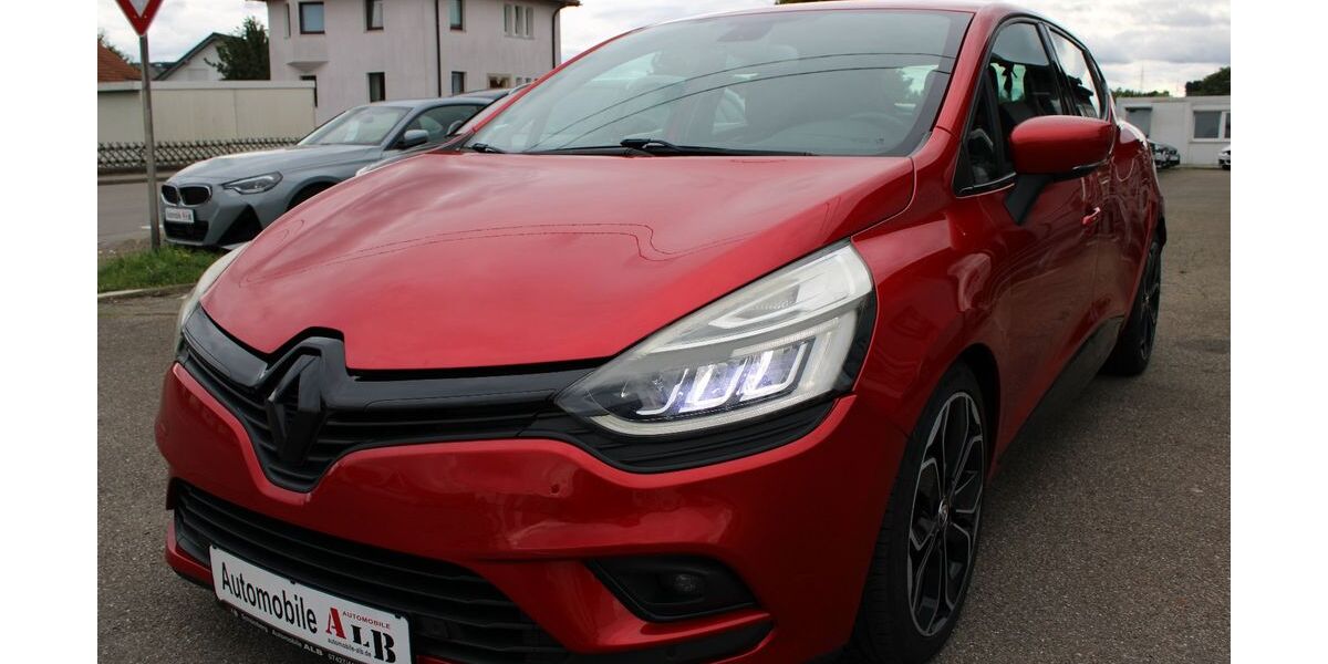 Renault Clio 127.000 km 8.590 &euro; Schömberg 72355