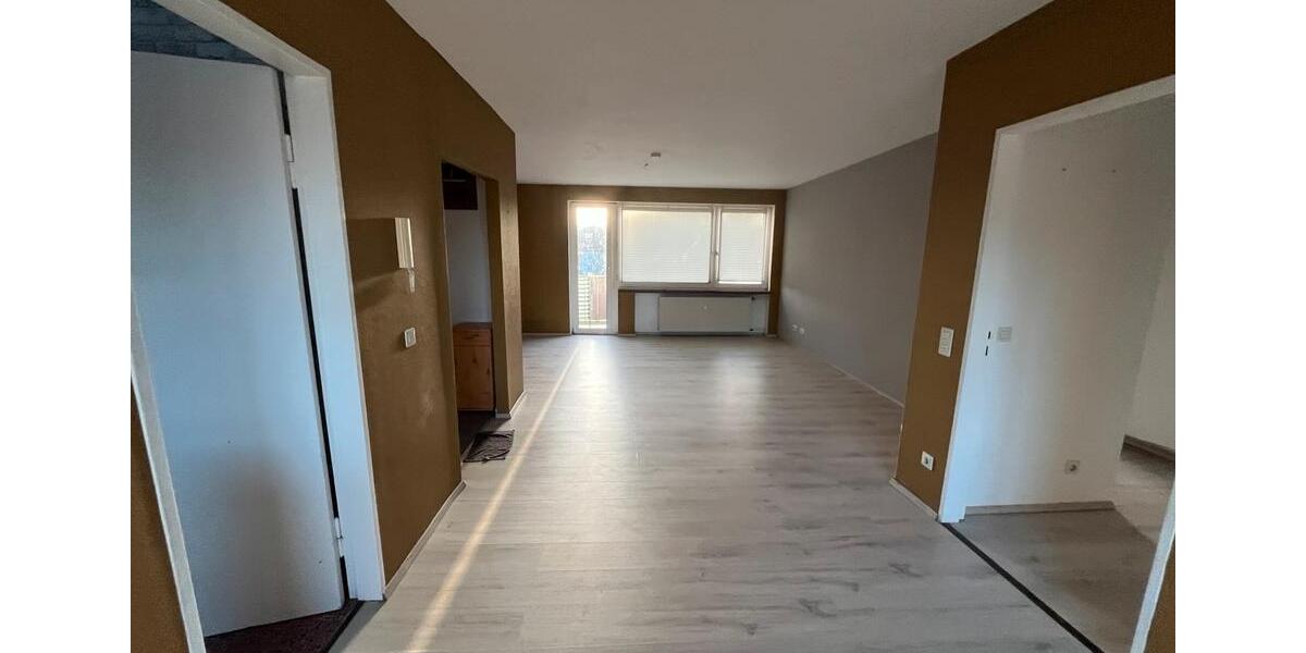 Etagenwohnung Nonnweiler - 3 Zimmer, 83 m&sup2;, 700&euro; | Angebot:25374645