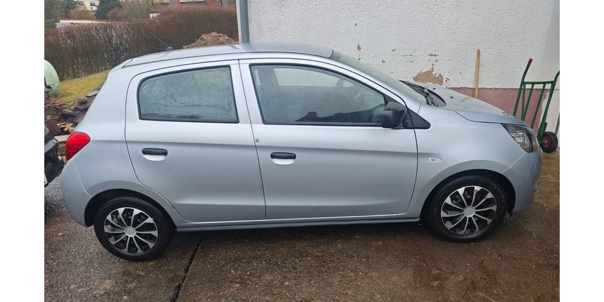 Mitsubishi Space Star 102.774 km 3.400 &euro; Strehla 01616