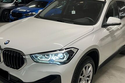 BMW X1 146.000 km 16.999 &euro; berlin 12057