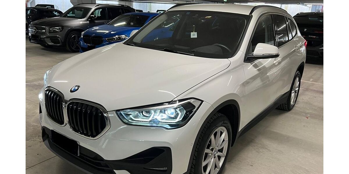 BMW X1 146.000 km 16.999 &euro; berlin 12057