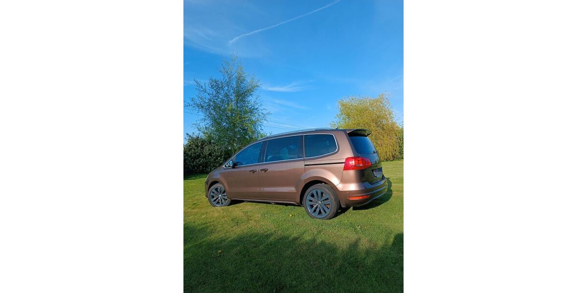 VW Sharan 249.000 km 9.500 &euro; Wardow 18299