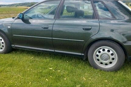 Audi A3 180.000 km 2.700 &euro; Willebadessen 34439