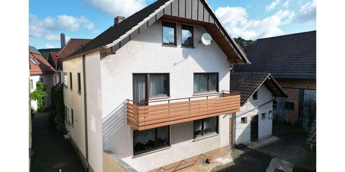 Einfamilienhaus Hammelburg - 6 Zimmer, 150 m&sup2;, 280.000&euro; | Angebot:21775500