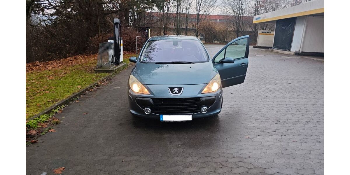 Peugeot 307 211.000 km 2.100 &euro; Hammelburg 97762