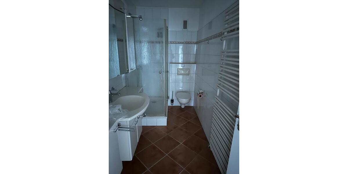 Etagenwohnung Meerbusch Kierst - 2 Zimmer, 64 m&sup2;, 900&euro; | Angebot:25049450