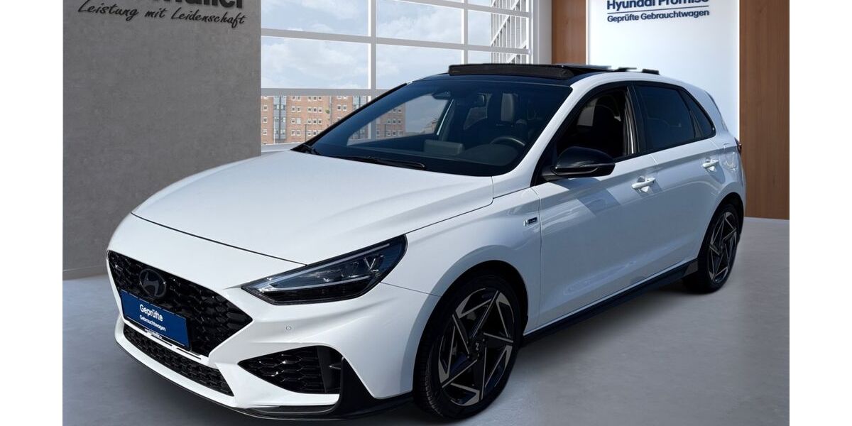 Hyundai i30 12.284 km 23.960 &euro; Plauen 08527