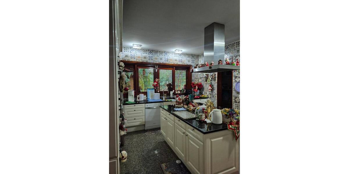 Villa Bobingen - 4 Zimmer, 200 m&sup2;, 1.500.000&euro; | Angebot:25229722