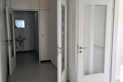 Gewerberaum, Büro, Studio, Praxis, 60 qm zu vermieten zimmer