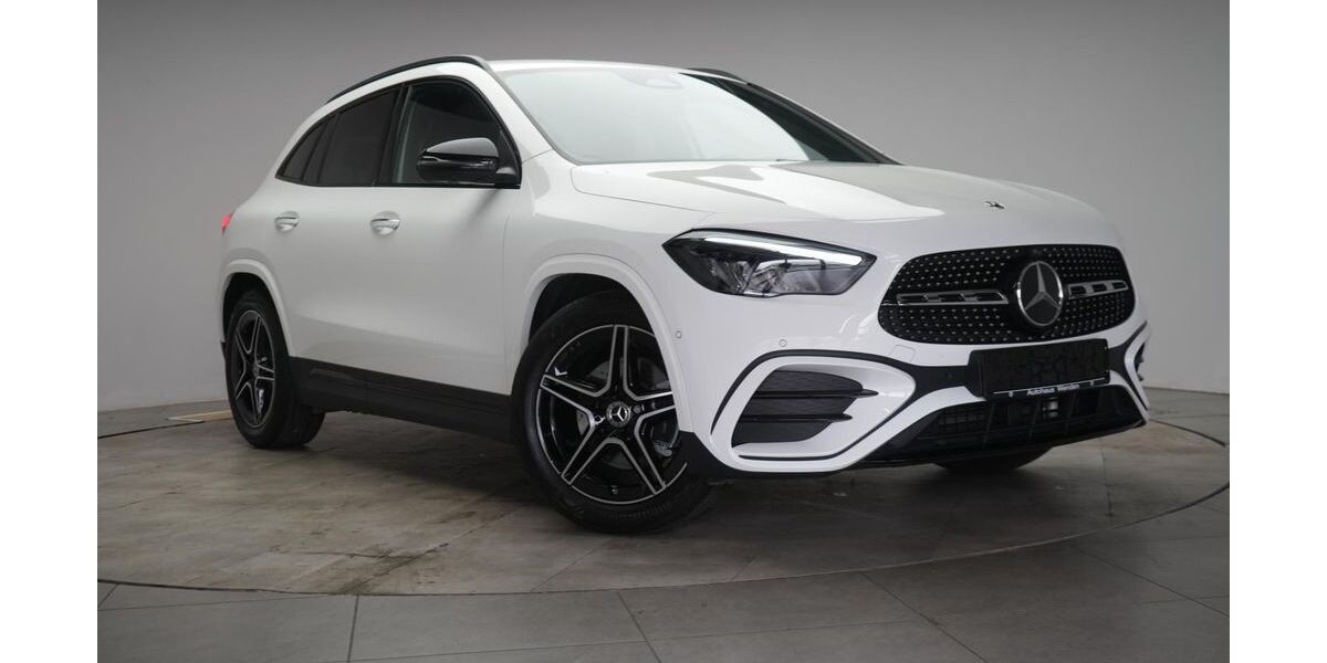 Mercedes-Benz GLA 200 14.000 km 38.490 &euro; Braunschweig 38110