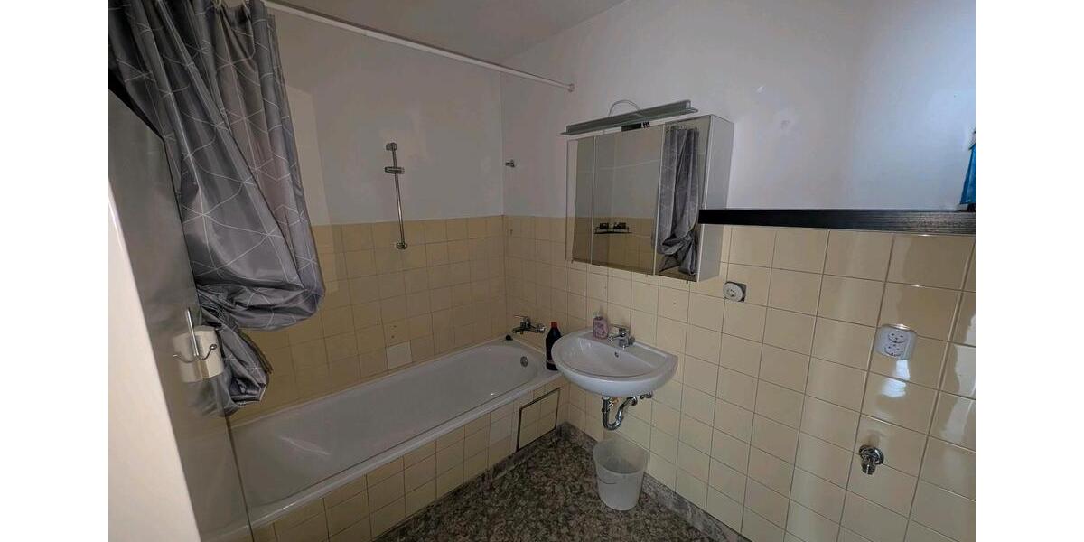 Etagenwohnung Neustadt bei Coburg - 3 Zimmer, 75 m&sup2;, 570&euro; | Angebot:24889010