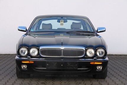 Jaguar Daimler 165.000 km 39.999 € Heppenheim 64646