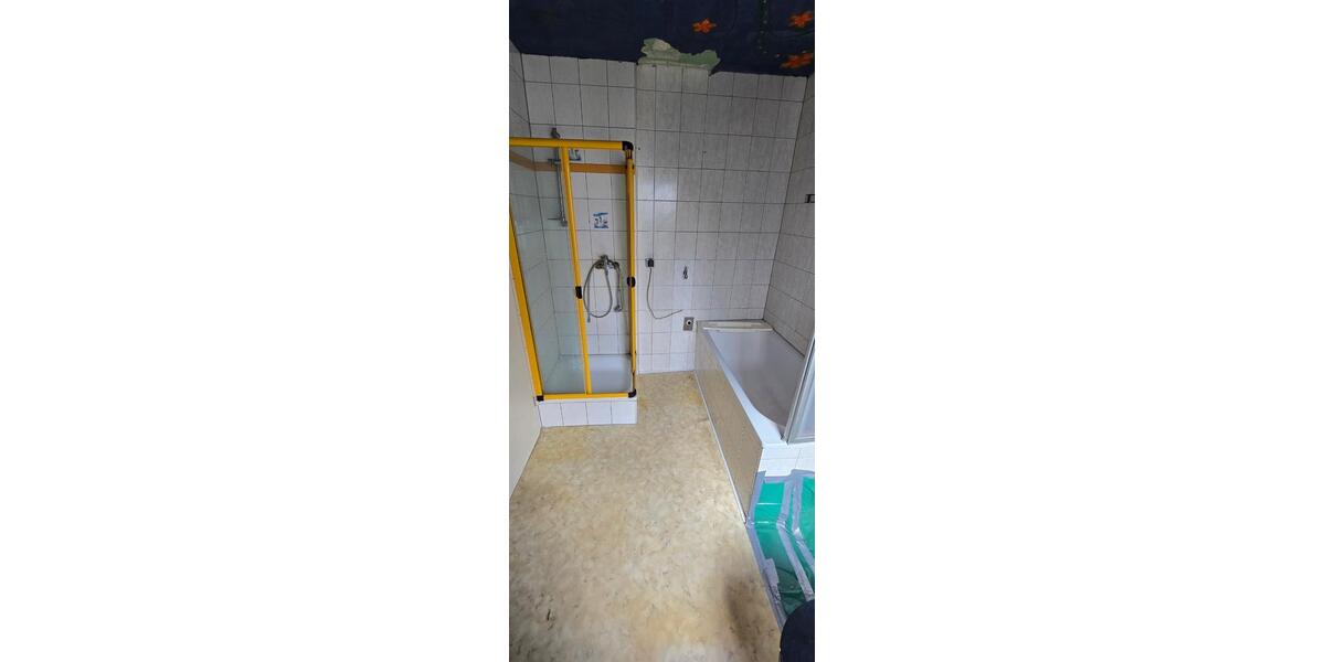 Mehrfamilienhaus, Wohnhaus Meiningen - 4 Zimmer, 100 m&sup2;, 600&euro; | Angebot:23682247