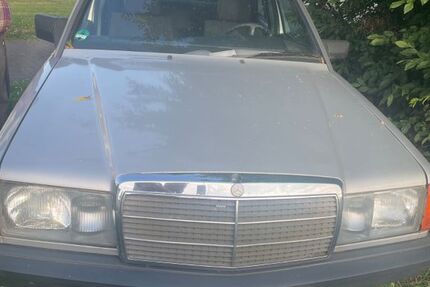 Mercedes-Benz 190 155.000 km 4.000 € Waldbröl 51545