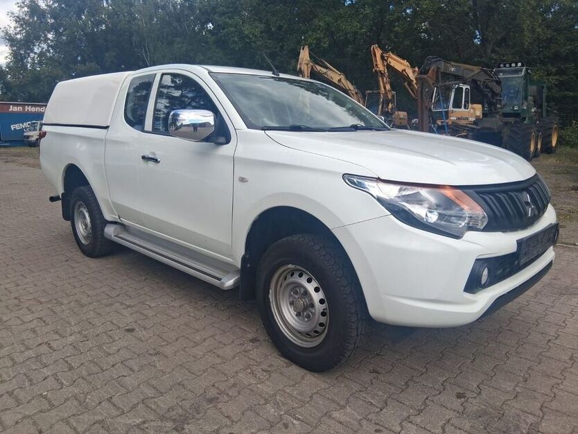 L200