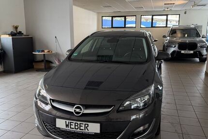 Opel Astra 83.000 km 8.499 &euro; Hessisch Lichtenau 37235