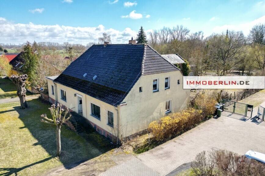 Einfamilienhaus Fehrbellin Tarmow - 8 Zimmer, 200 m&sup2;, 325.000&euro; | Angebot:26201943