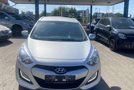 Hyundai i30 157.000 km 7.900 € Braunschweig 38114