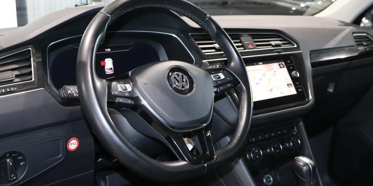 VW Tiguan 1.4 TSI DSG 4M SOUND / PANORAMA / AID 116.000 km 17.777 &euro; Hamm 59077