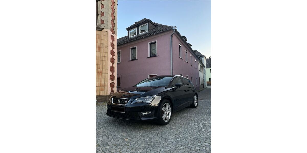 Seat Leon 74.000 km 12.300 &euro; Naila 95119