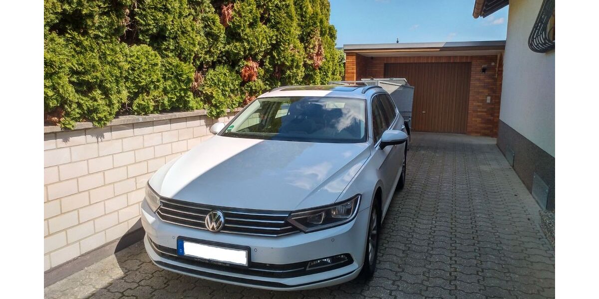 VW Passat 140.000 km 18.000 &euro; Hördt 76771