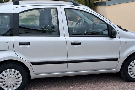Fiat Panda 40.000 km 3.600 &euro; Leingarten 74211