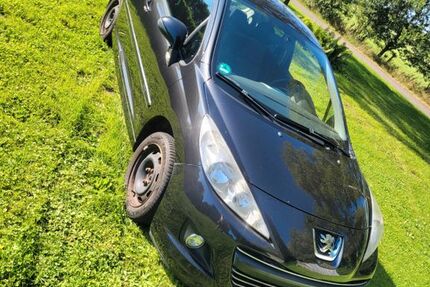 Peugeot 207 240.000 km 2.100 &euro; Reher 25593
