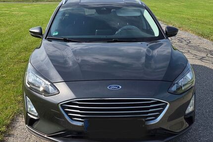 Ford Focus 53.100 km 11.800 &euro; Riedering 83083