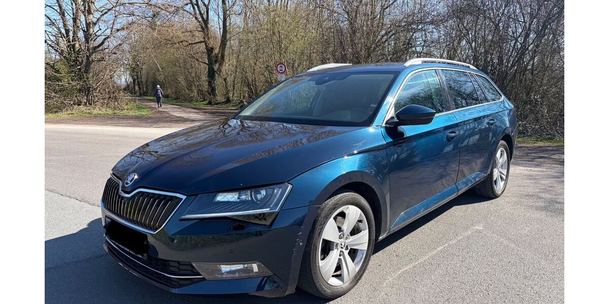 Skoda Superb 228.887 km 10.200 &euro; Rinteln 31737