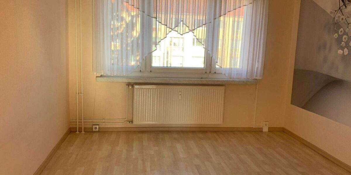 Etagenwohnung Halberstadt - 3 Zimmer, 57 m&sup2;, 79.900&euro; | Angebot:25692902