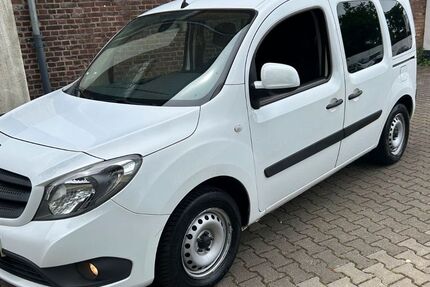 Mercedes-Benz Citan 186.251 km 6.300 &euro; Köln 51069
