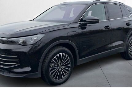 VW Tiguan 3.991 km 52.650 &euro; Dresden 01067