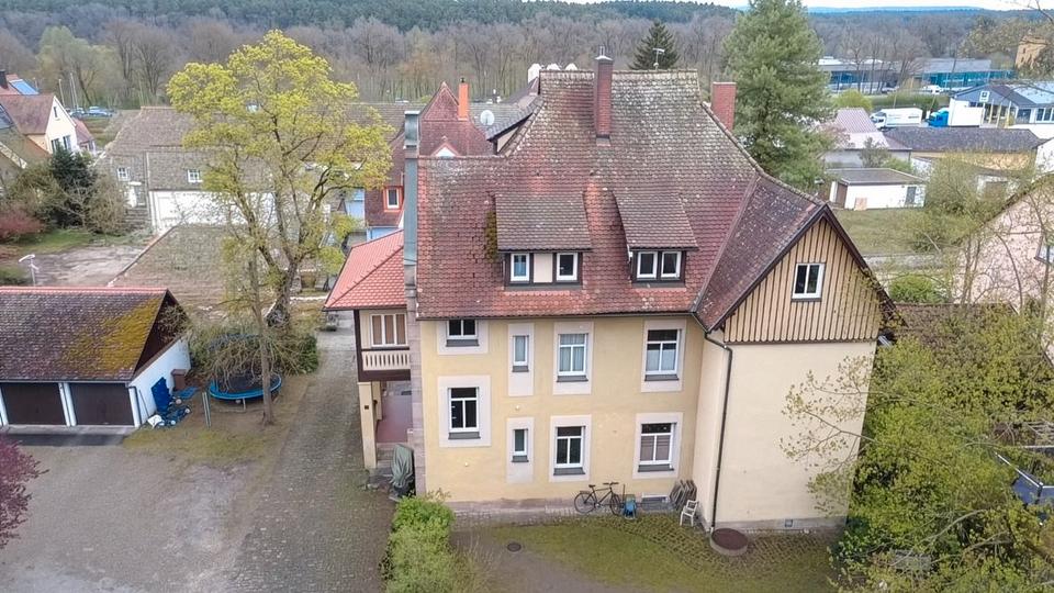 Etagenwohnung Georgensgmünd - 5 Zimmer, 130 m&sup2;, 280.000&euro; | Angebot:27079687